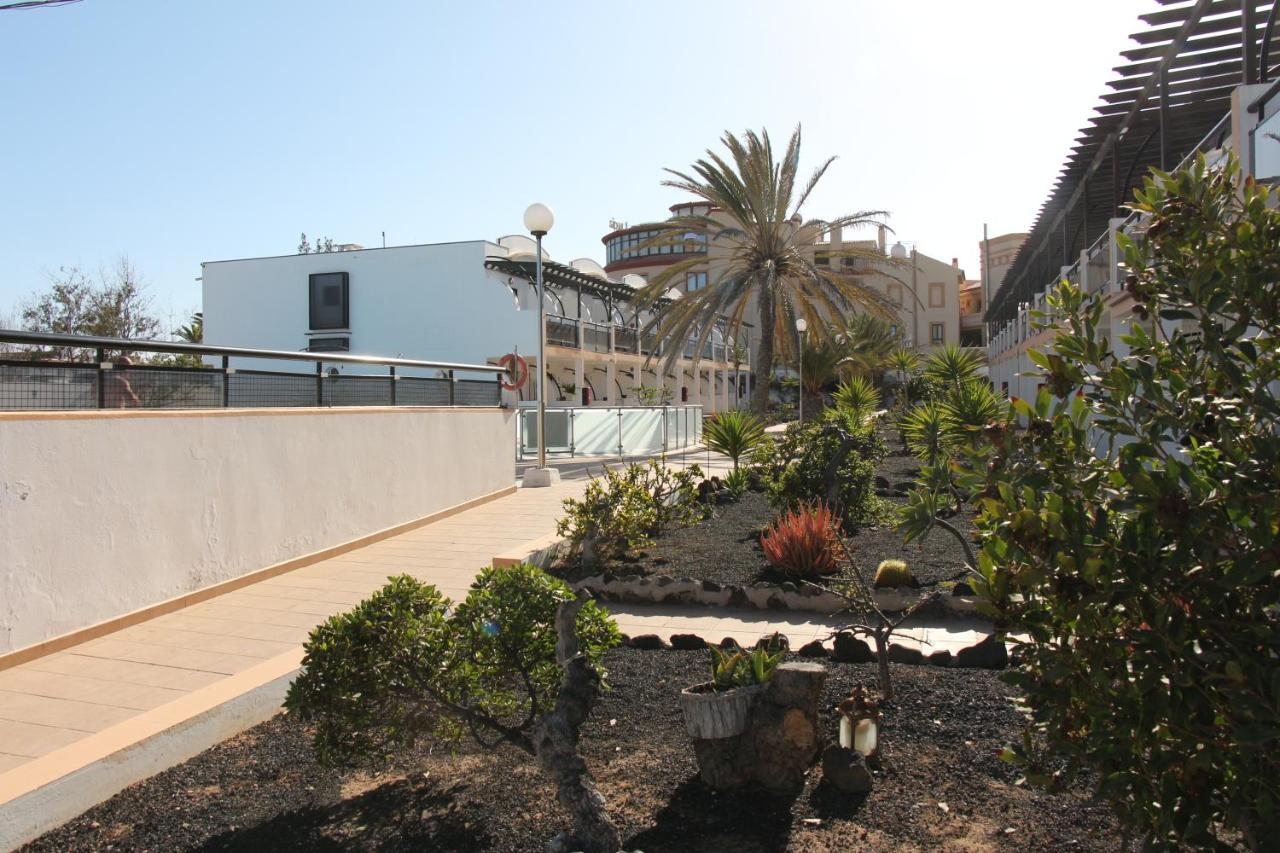 Amaya Ocean View Apartment Costa De Antigua Exterior photo